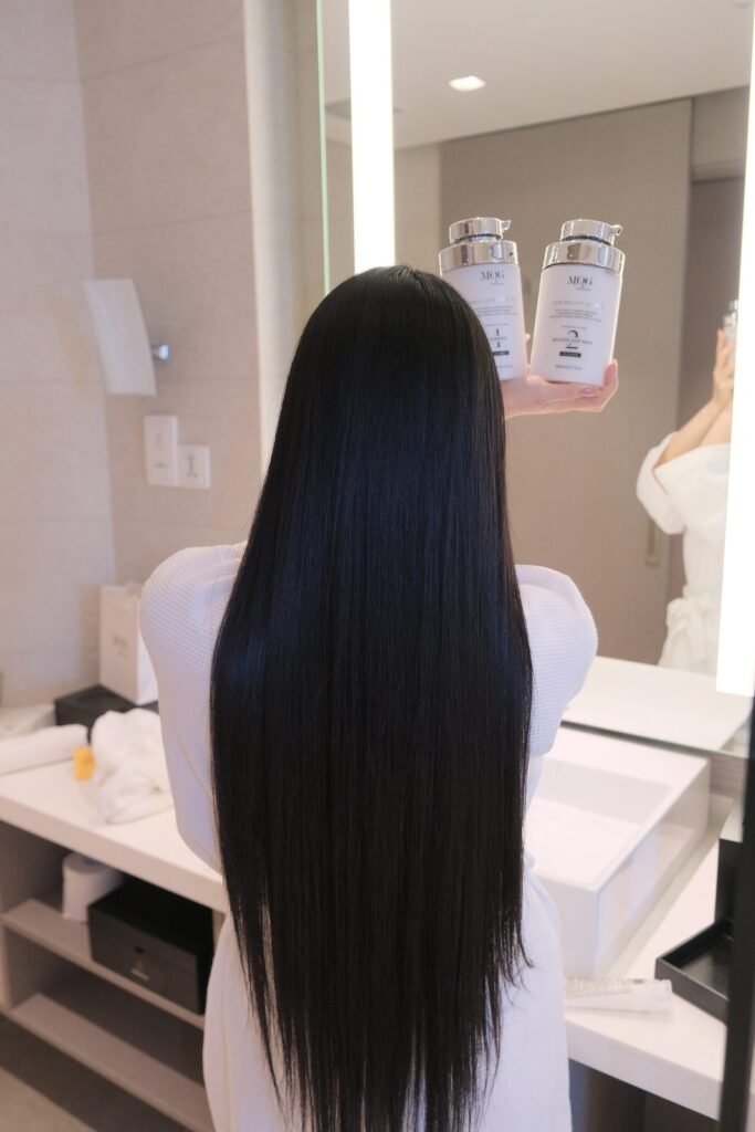 Toc den thang bong muot nho mqg keratin