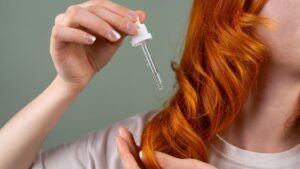 Ủ tóc tại nhà đúng cách: quy trình chuẩn salon và các sai lầm thường gặp