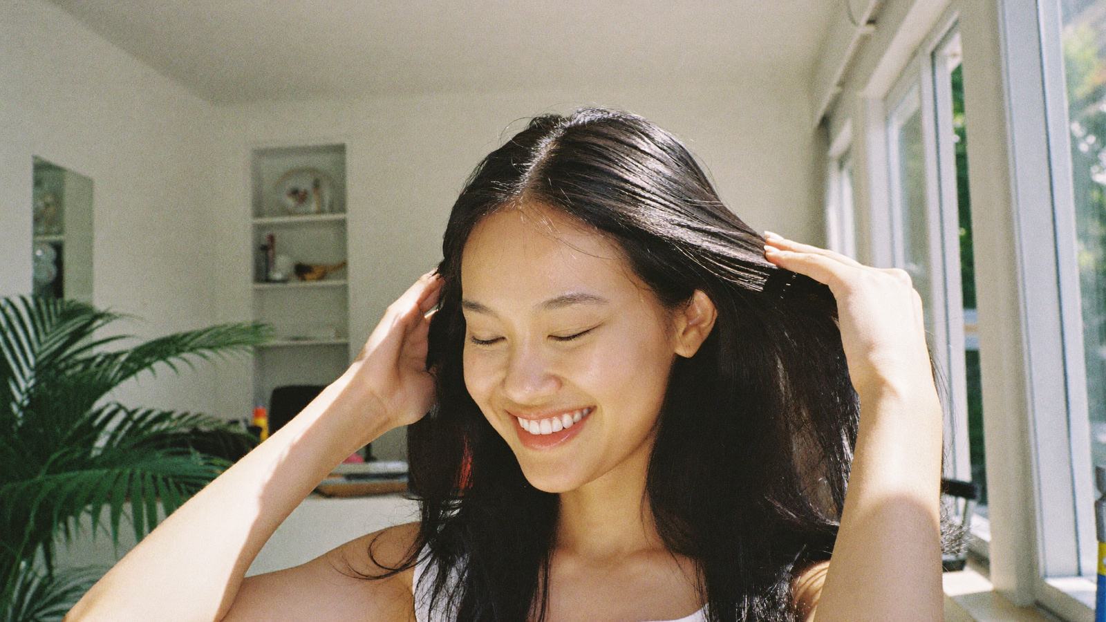 Keratin cho tóc là gì? Vai trò và cách bổ sung (2026)