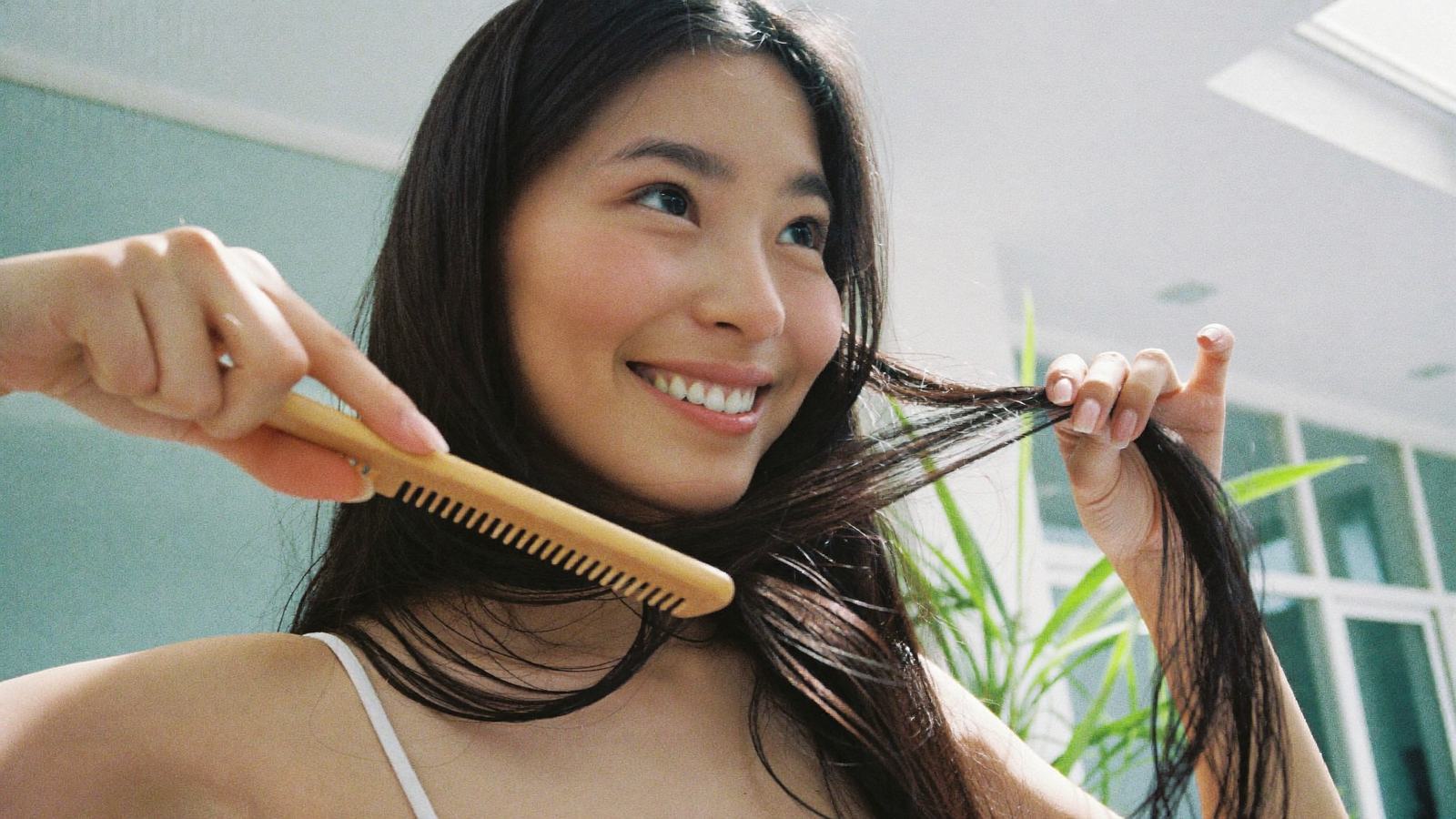 Tóc Rụng Sau Sinh: Lộ Trình Phục Hồi 6 Tháng Cho Mẹ Bỉm