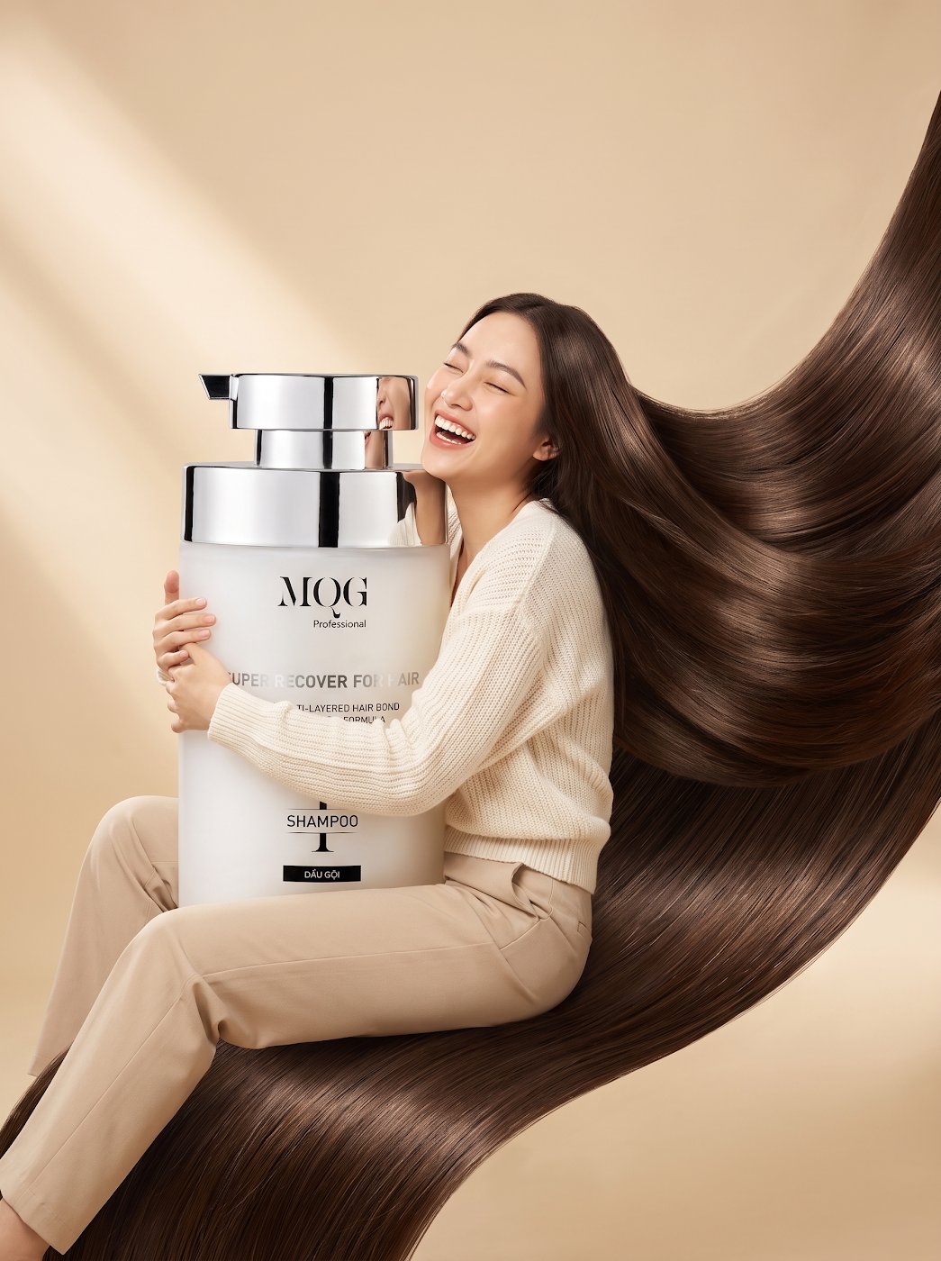 Bộ sản phẩm MQG hỗ trợ chăm sóc tóc yếu và dễ gãy trong hành trình chăm tóc rụng di truyền
